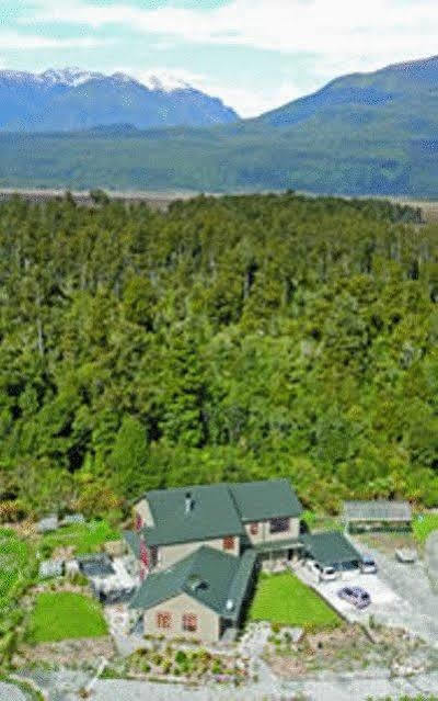 Mahitahi Lodge Брус Бей Екстериор снимка